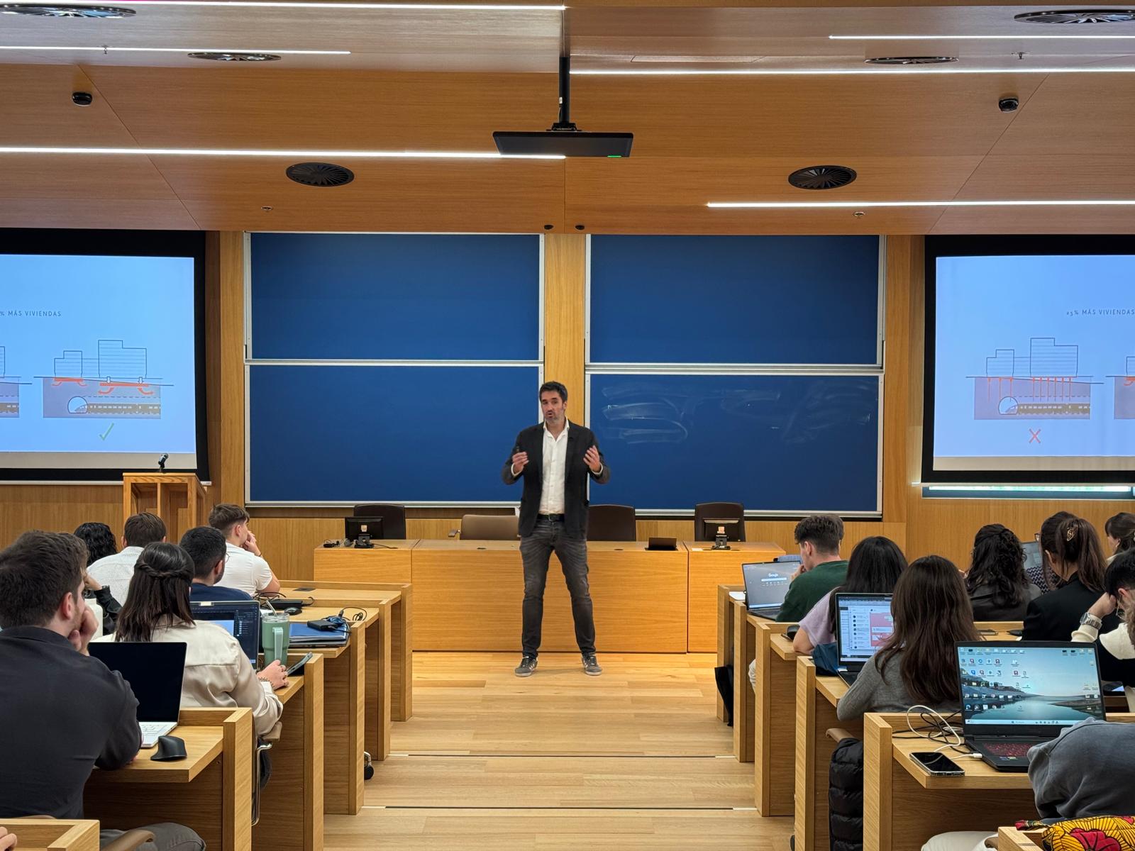 whatsapp image 2024 09 25 at 13.50.03 6